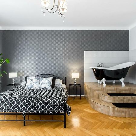 Clicktheflat Apartment Chmielna 7 Varsavia Esterno foto