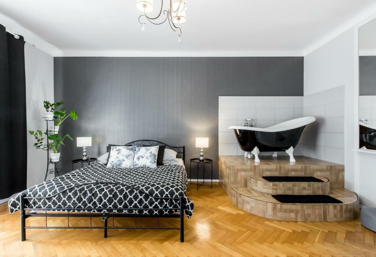 Clicktheflat Apartment Chmielna 7 Varsavia Esterno foto